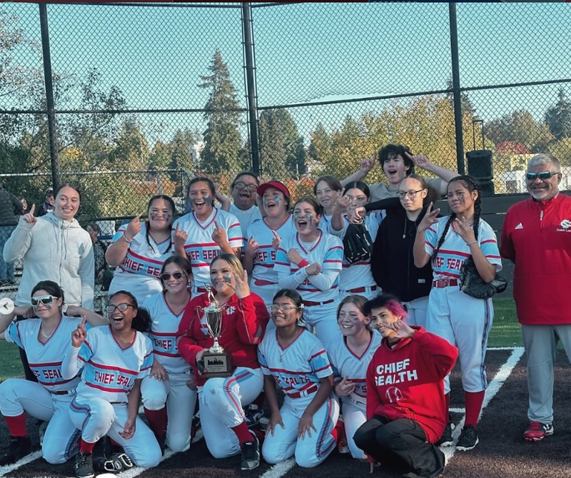 Chief Sealth Softball Team